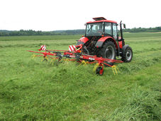 Rozmital OZ524 4 Rotor Tedder