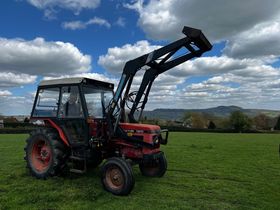 Zetor 7211 c/w Loader - 